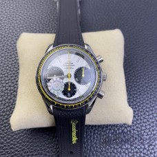 Speedmaster 40mm Racing Master White/Black Dial Black Rubber Strap HRF A7750