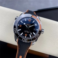 Planet Ocean 600M 43.5mm 1/4 Orange Black Dial Black Rubber Strap VSF A8900