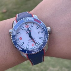 Planet Ocean 600M America’s Cup 43.5mm White Dial Blue Rubber Strap VSF A8900